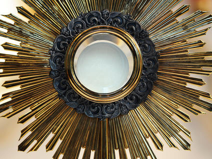 Eucharistic-Adoration_medium