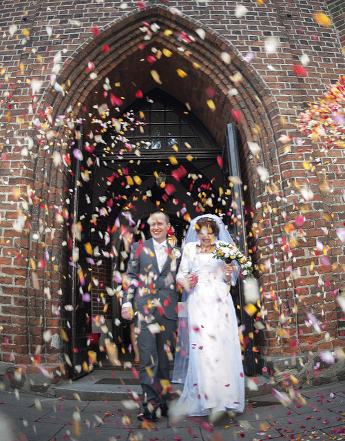 Confetti1 © Mazur/catholicnews.org.uk